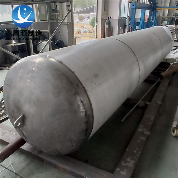 1645665997969510.jpg 大型储罐-7.jpg